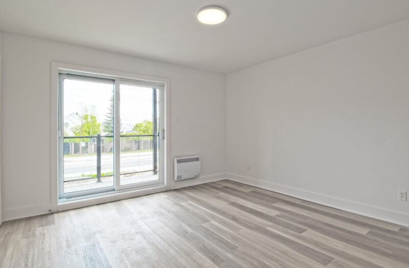 167 Boulevard Saint-Elzéar Ouest #301 - Photo 3 of 9