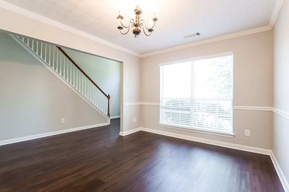 724 Mesa Rd - Photo 6 of 17