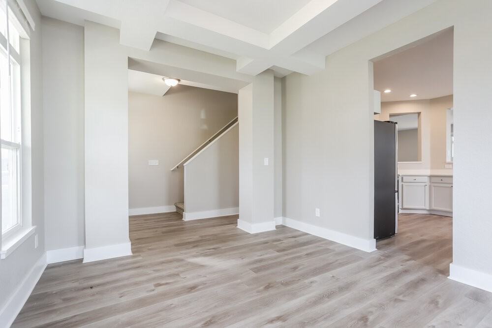 19229 E Caspian Pl - Photo 5 of 18