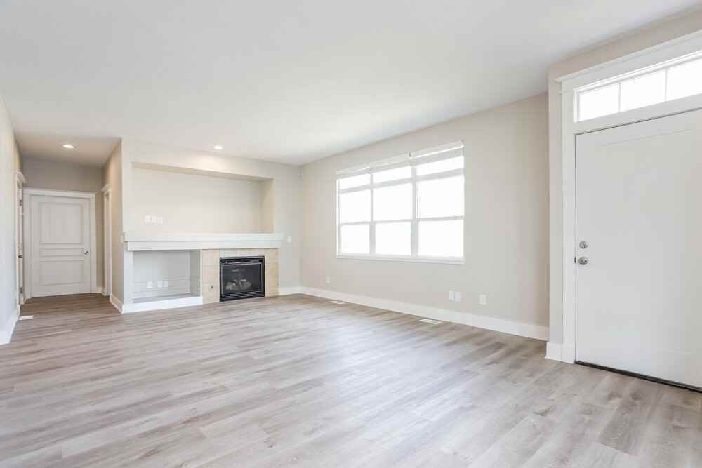 19229 E Caspian Pl - Photo 6 of 18
