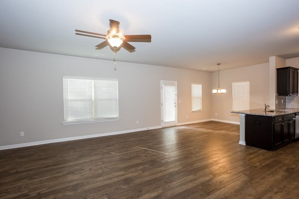 6509 Rumple Rd - Photo 4 of 14