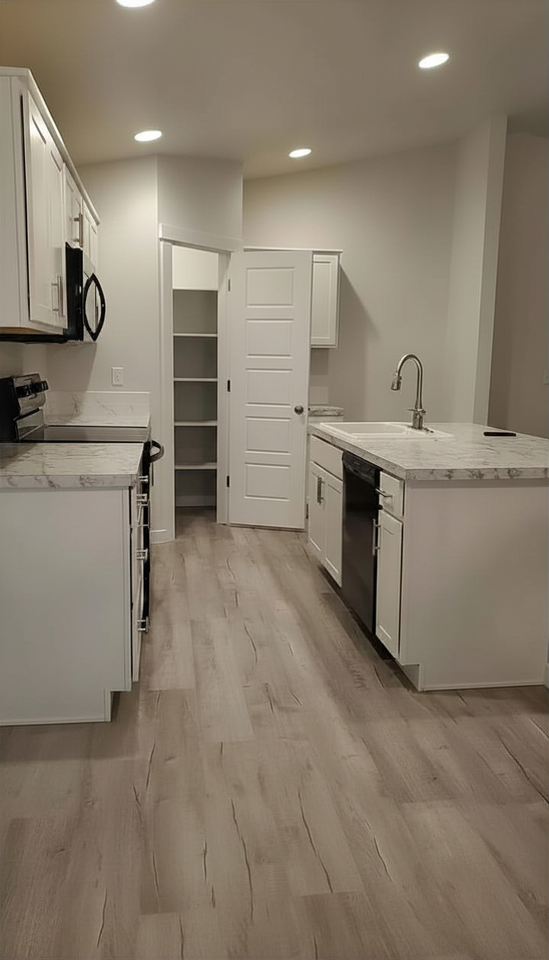 6688 S Allegiance Ave #1 - Photo 2 of 7