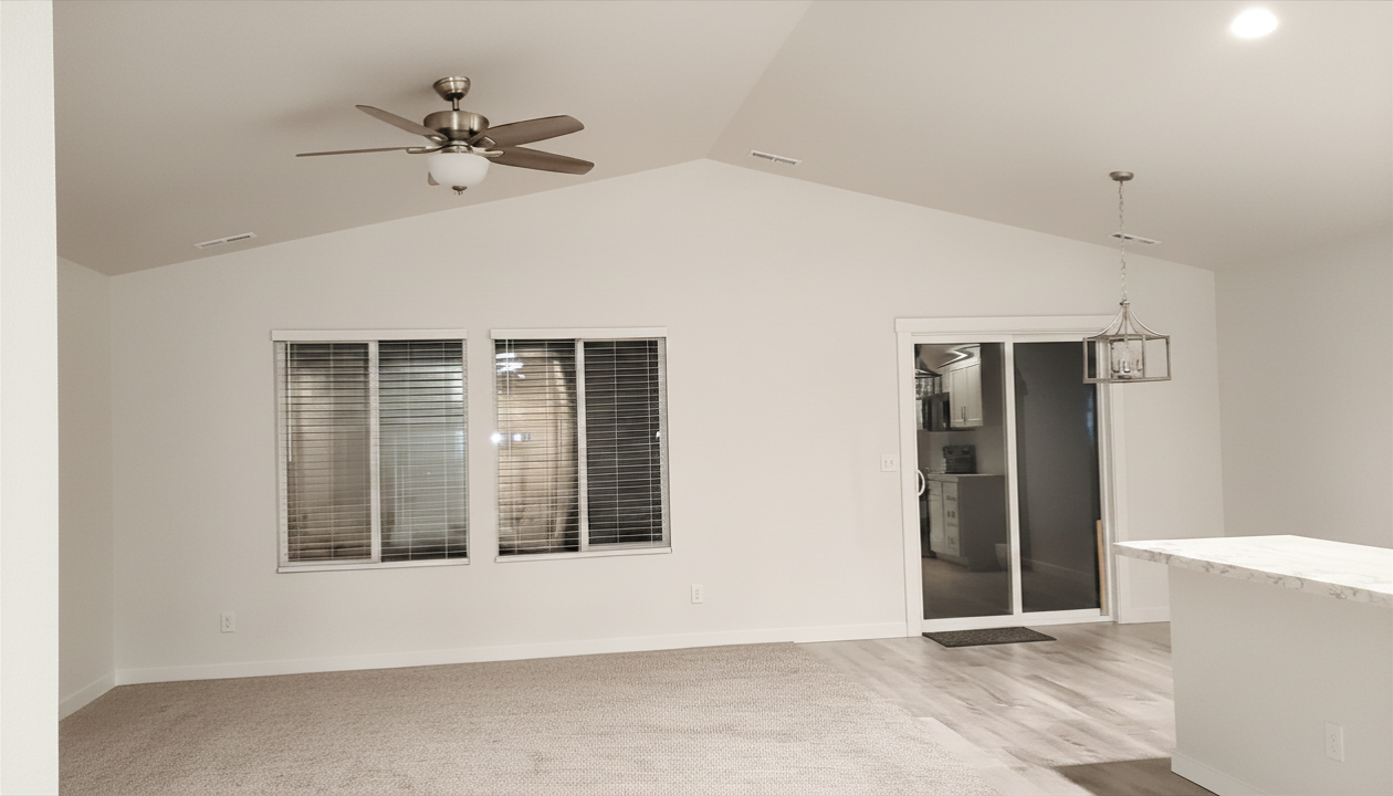 6688 S Allegiance Ave #1 - Photo 4 of 7
