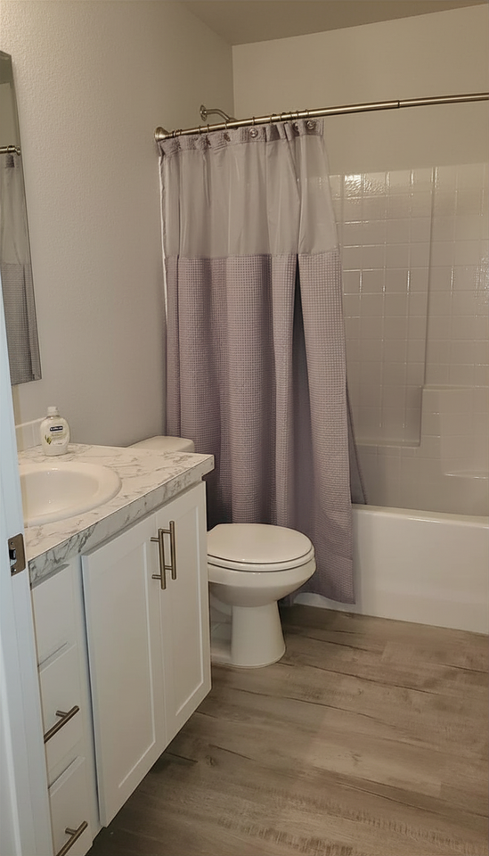 6688 S Allegiance Ave #1 - Photo 6 of 7