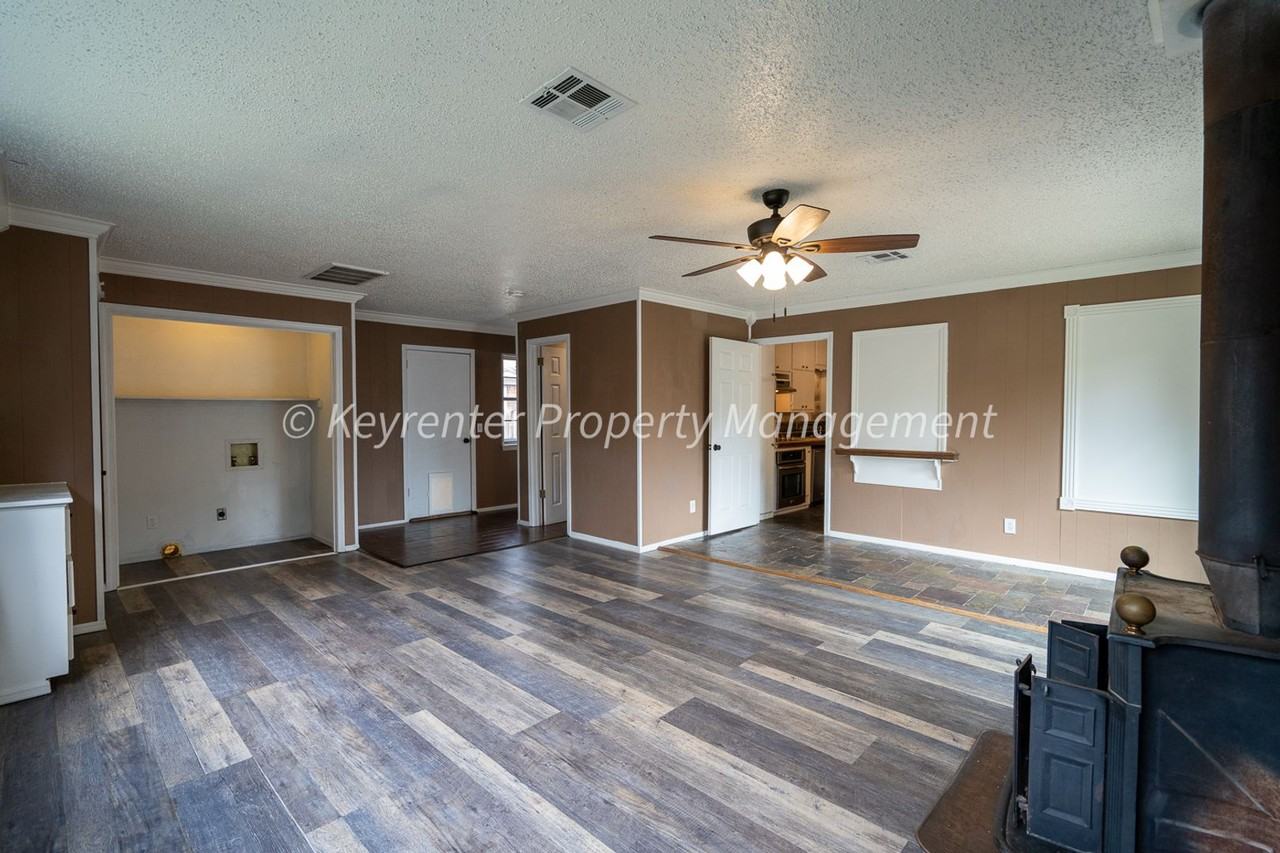1622 W Britton Rd - Photo 3 of 18