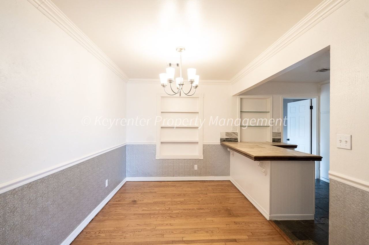 1622 W Britton Rd - Photo 5 of 18