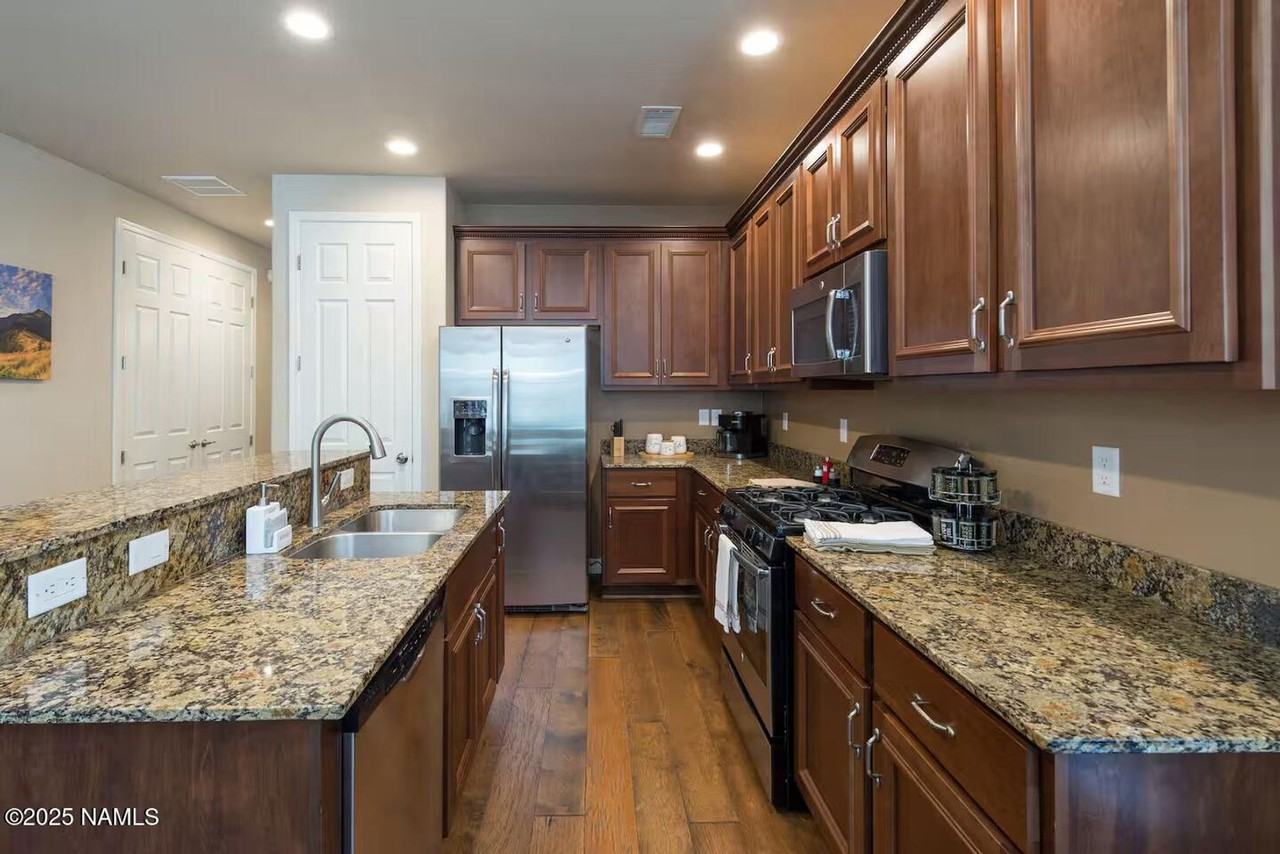 2860 W Pico Del Monte Cir - Photo 5 of 22