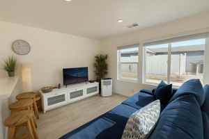 featured image of 818 Vanitie Ct