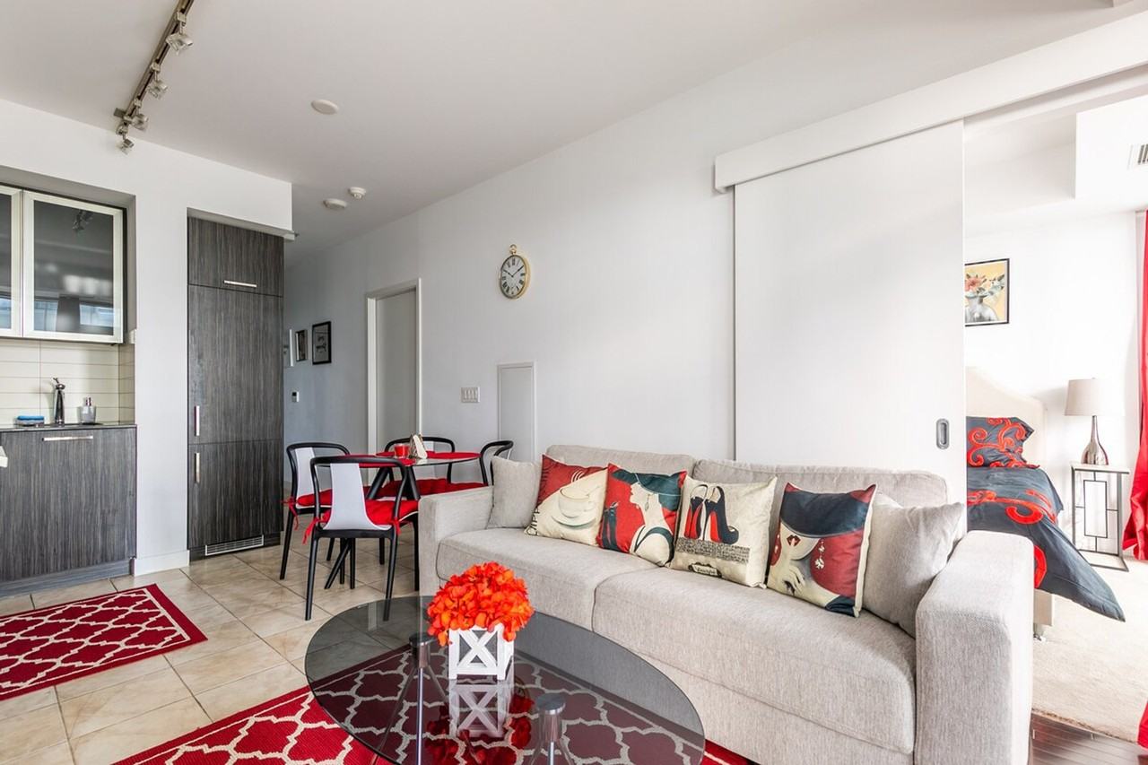 18 York St #1532062P - Photo 4 of 19