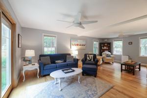 featured image of 1 Caly Hollow Rd