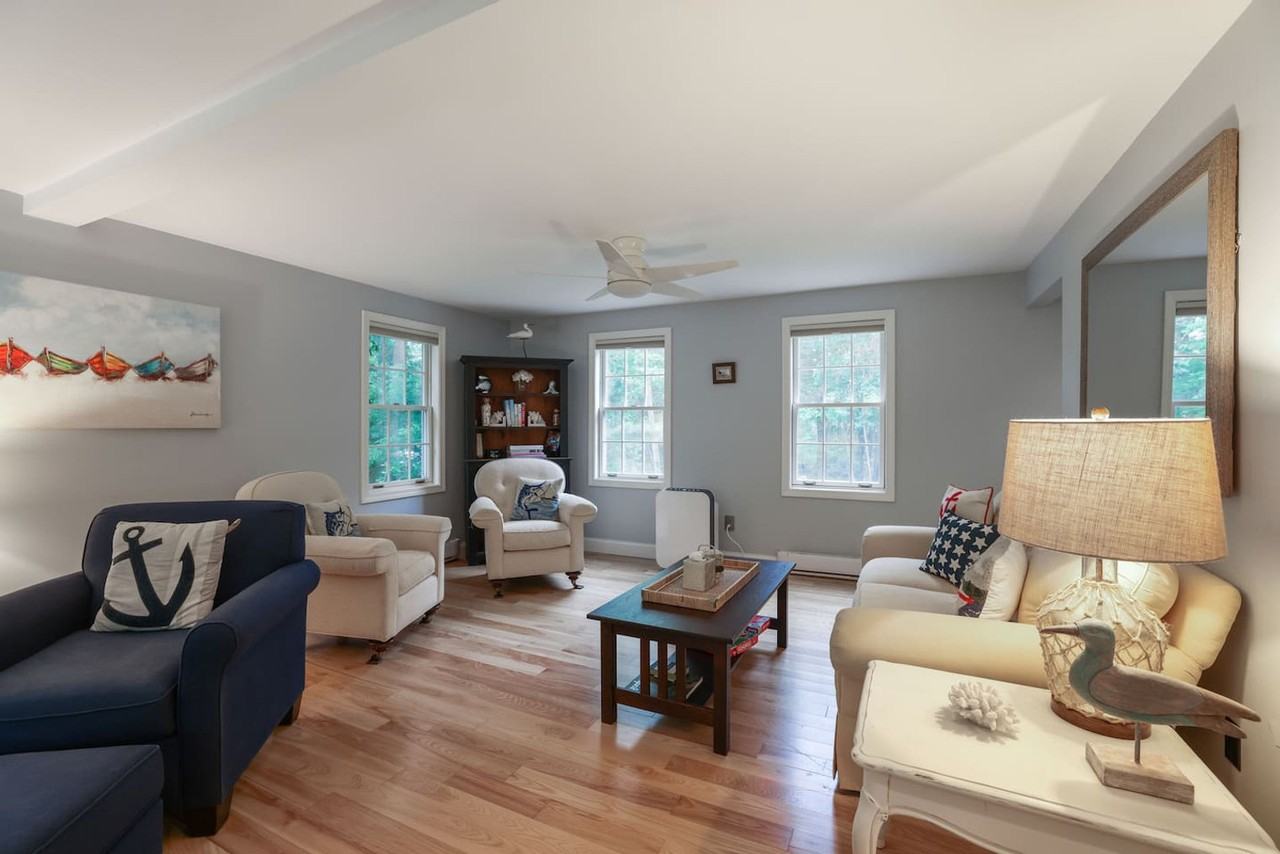 1 Caly Hollow Rd #1532194P - Photo 3 of 38