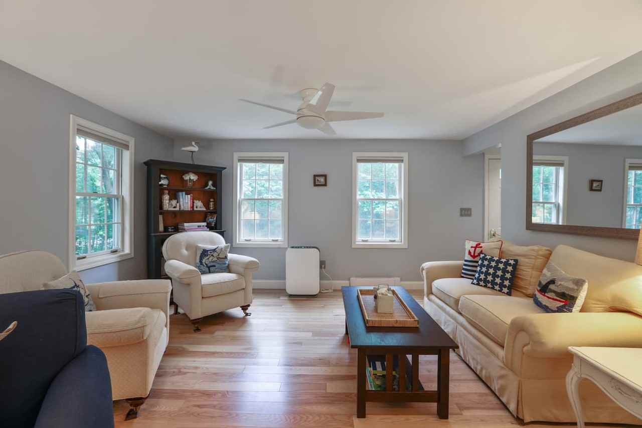 1 Caly Hollow Rd #1532194P - Photo 4 of 38