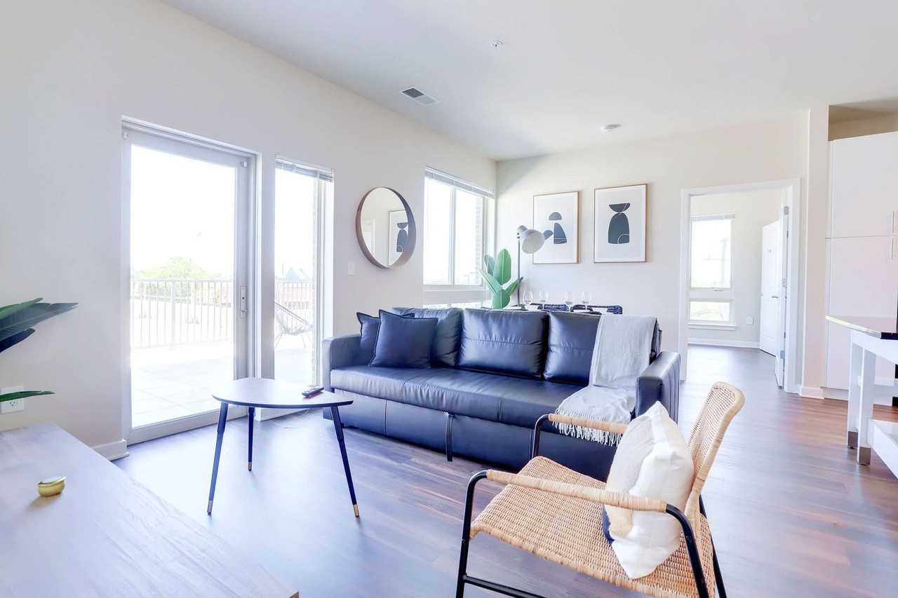 2803 Poag Street - Photo 2 of 34