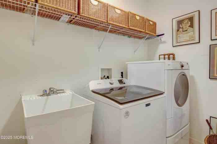 707 Michael Court - Photo 6 of 19