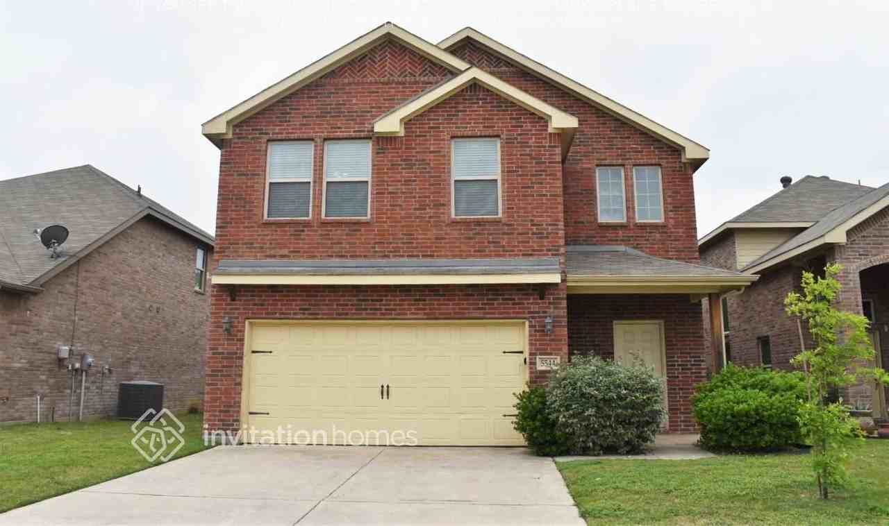 5544 Thunder Bay Dr