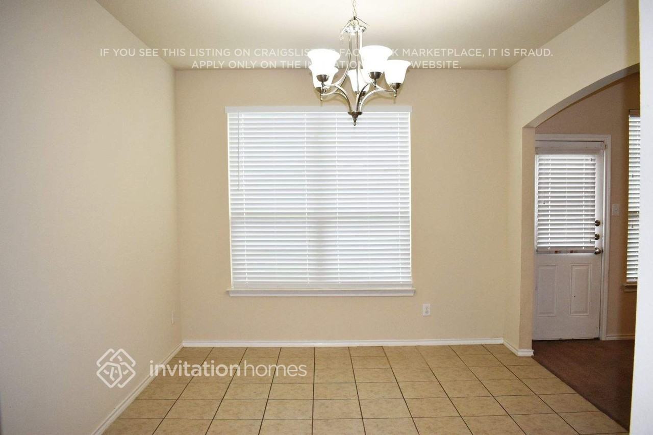 5544 Thunder Bay Dr - Photo 6 of 12