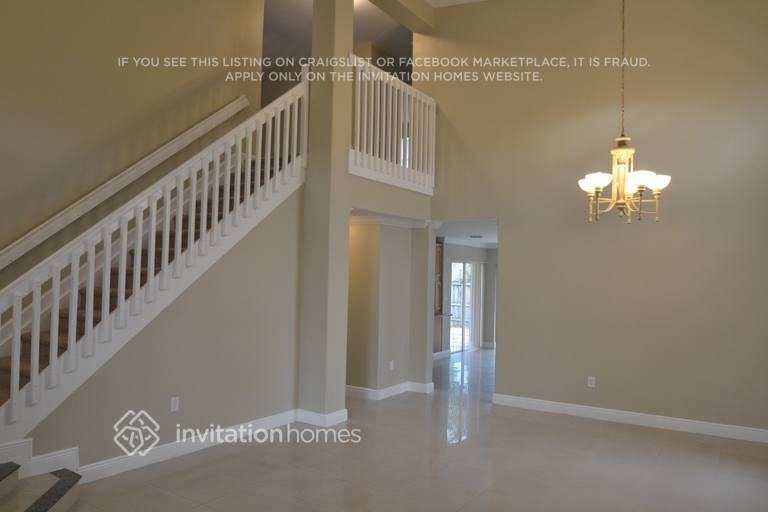 16449 Sw 95th St - Photo 2 of 9