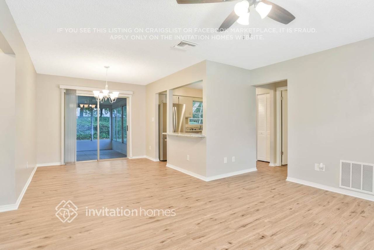 2313 Dunbury Ct - Photo 6 of 21