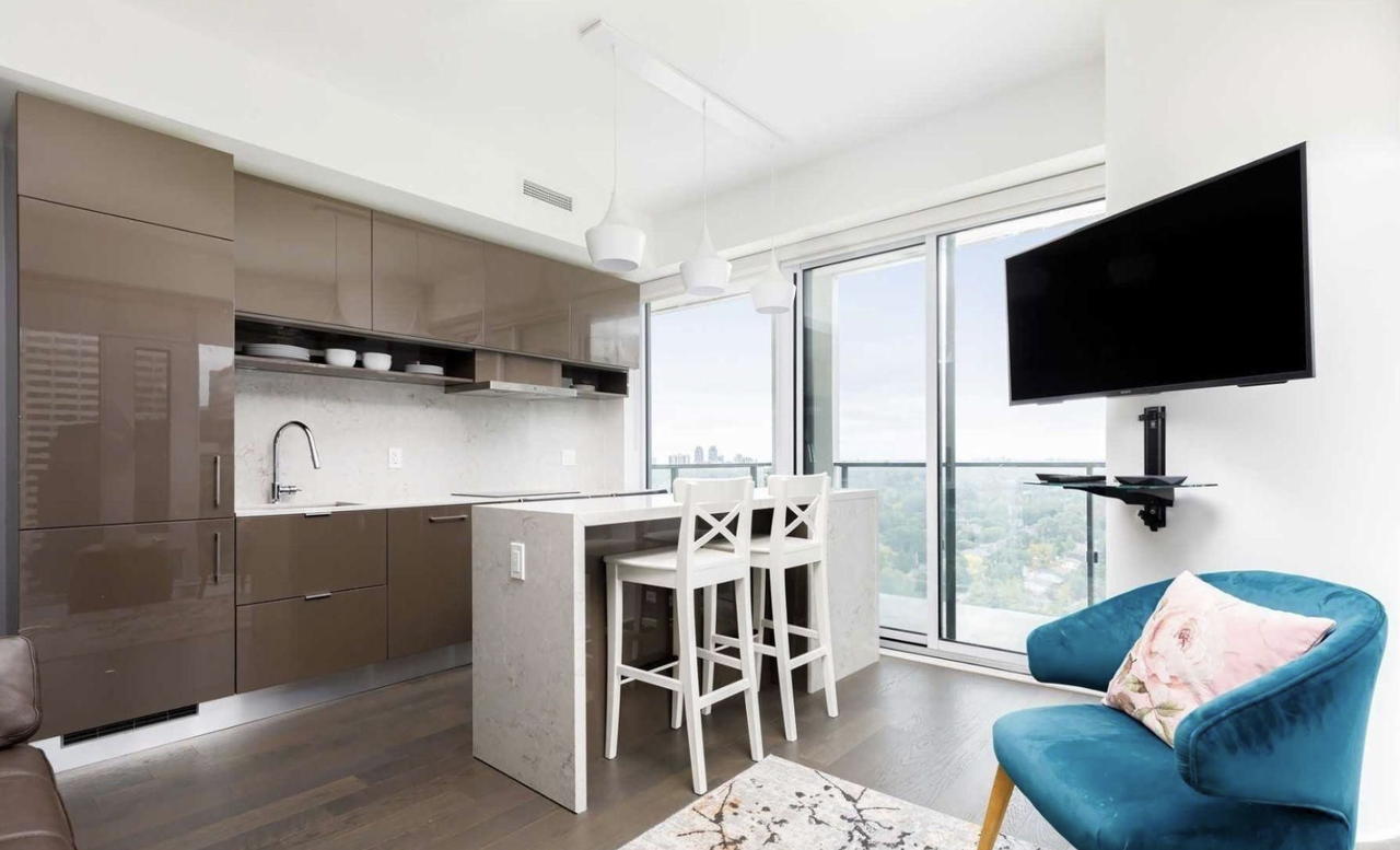 5 Soudan Avenue #3111 - Photo 2 of 7