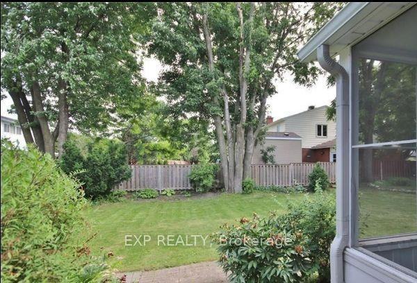 1326 Fontenay Crescent - Photo 7 of 30