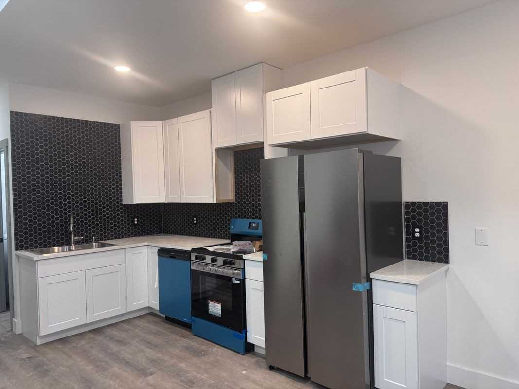 4532 Dakota St - Photo 2 of 4