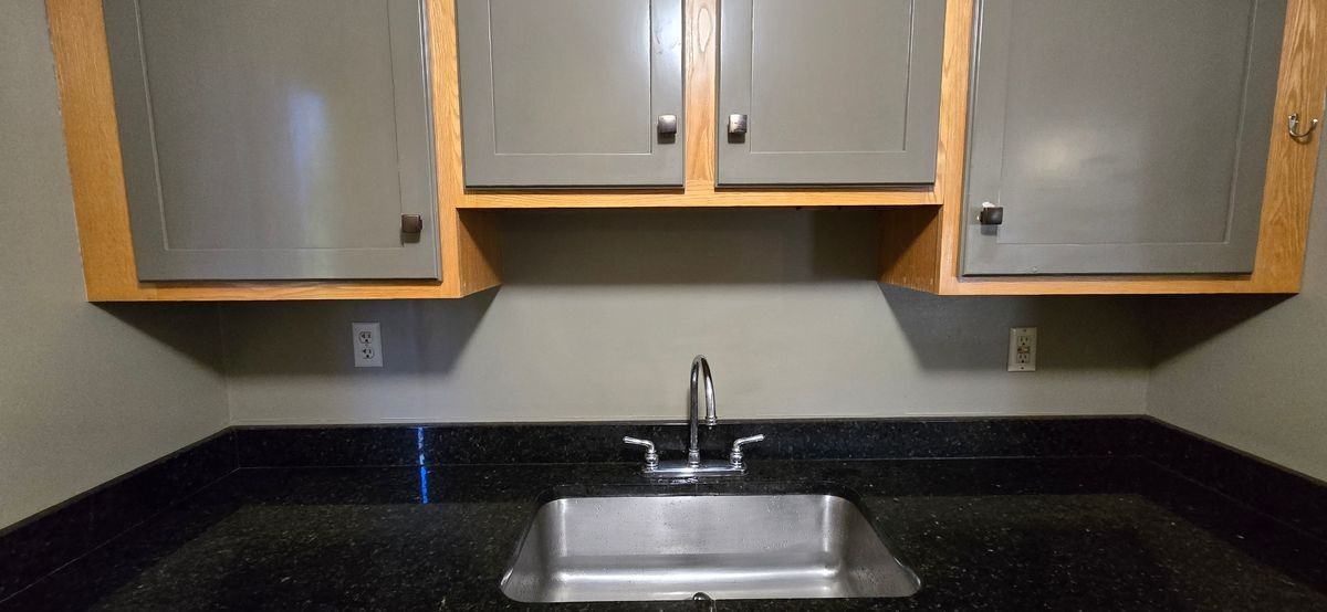 184 Middlesex Ave ##6 - Photo 3 of 9