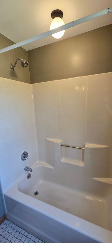 184 Middlesex Ave ##6 - Photo 6 of 9