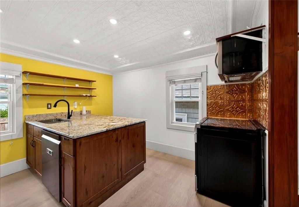 36 Mount Hope Ave - Photo 7 of 50