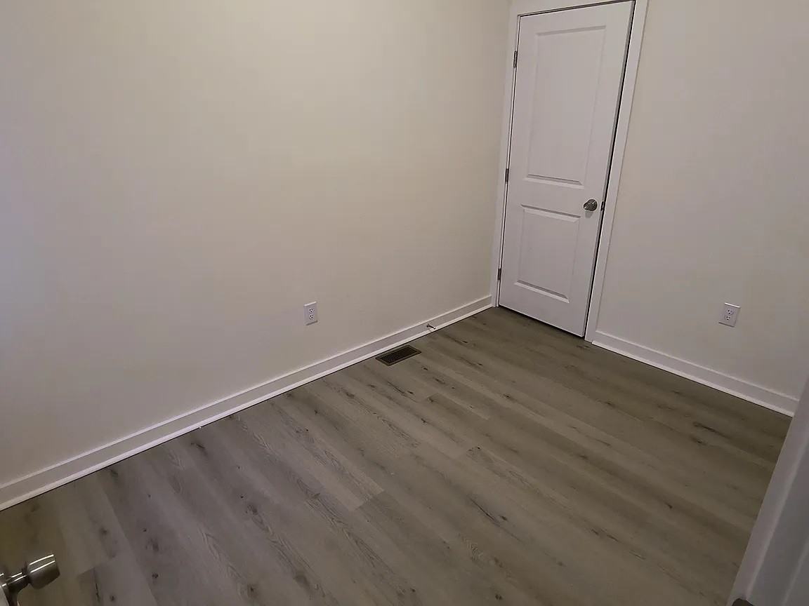 3013 N Philip St - Photo 5 of 17