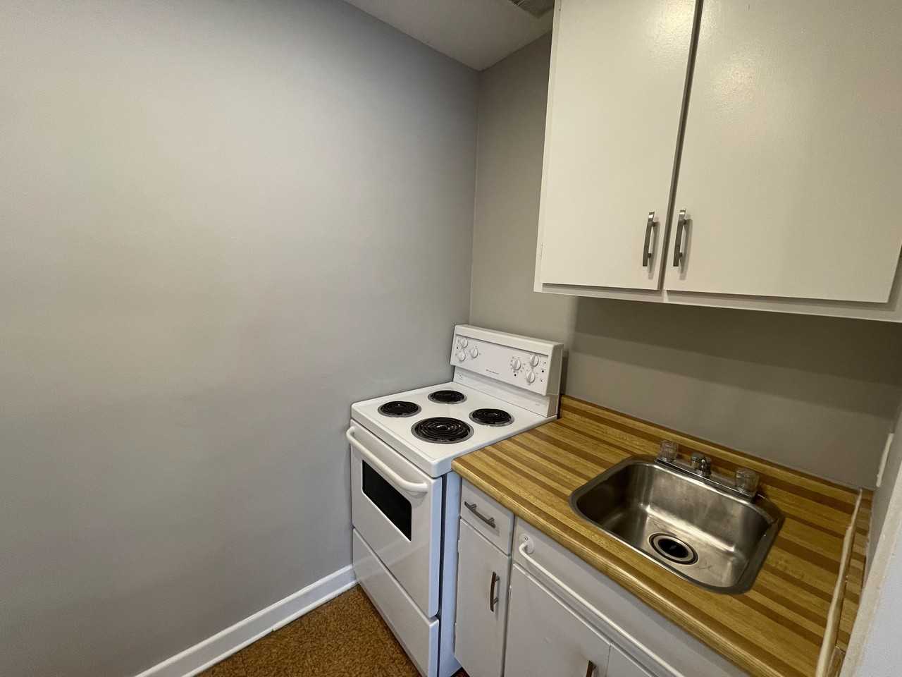 55 Sweetland Ave. - Photo 5 of 15