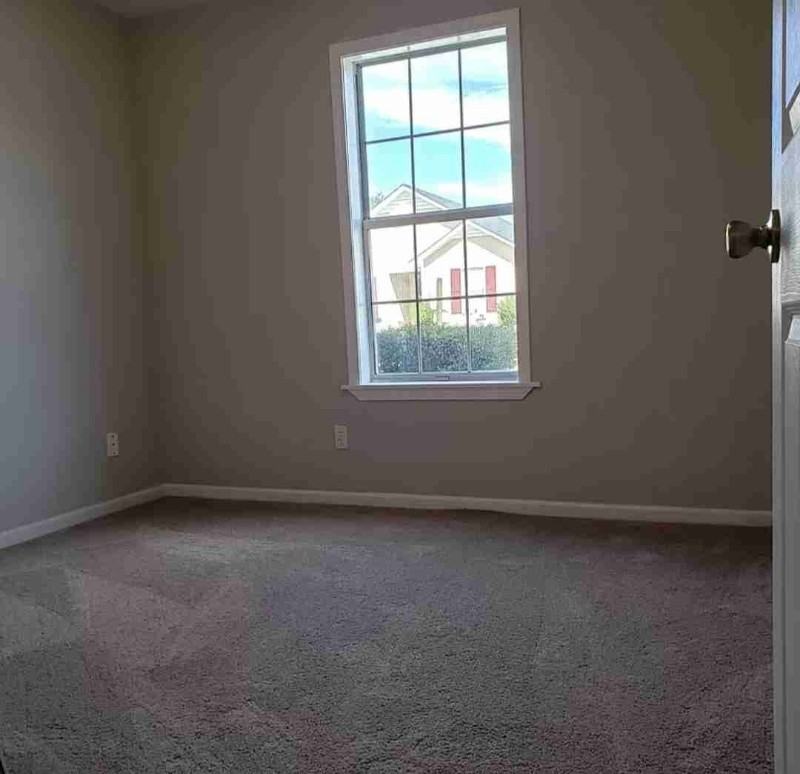 1781 Wayland Park Dr - Photo 3 of 13