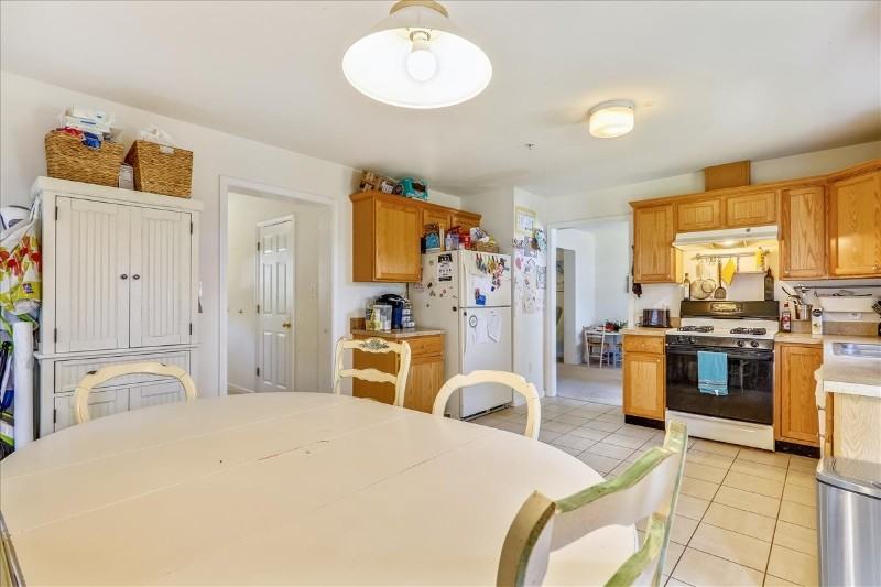 3717 Dupont Ave - Photo 6 of 50