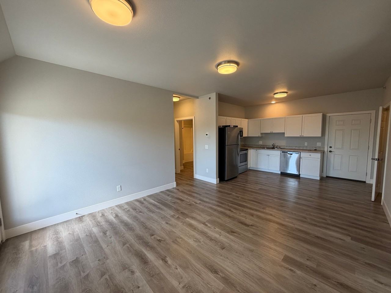 3250 Rosebud Dr #F - Photo 3 of 13