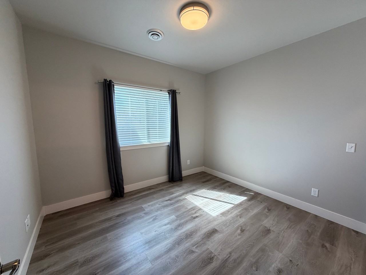 3250 Rosebud Dr #F - Photo 6 of 13