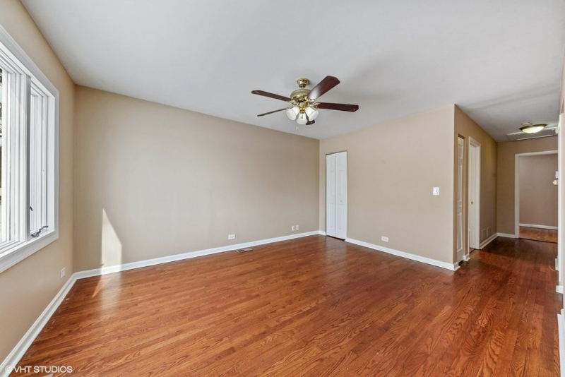 1207 Sunset Dr - Photo 3 of 15
