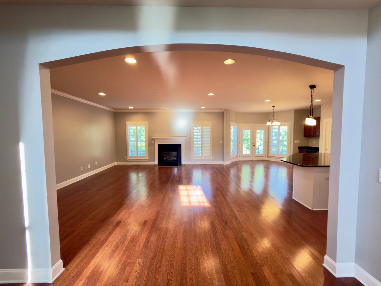 1731 Players Mill Rd - Photo 2 of 31