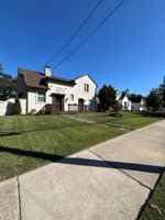 featured image of 1206 E Main St