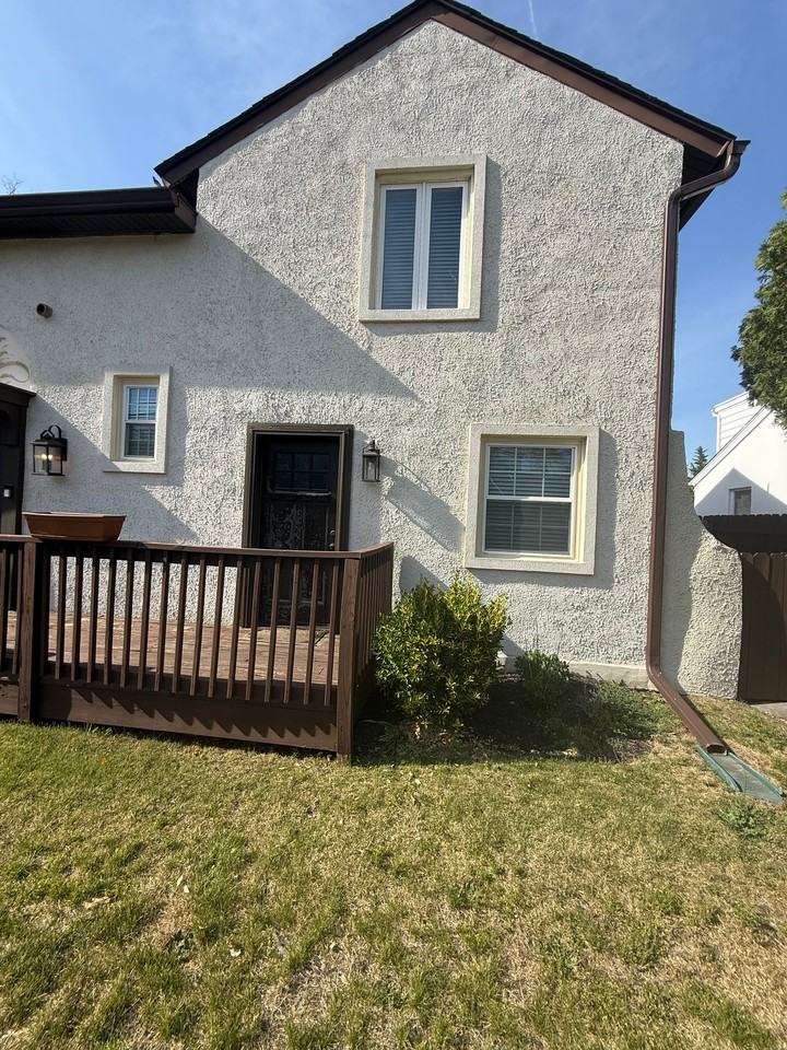 1206 E Main St - Photo 2 of 27