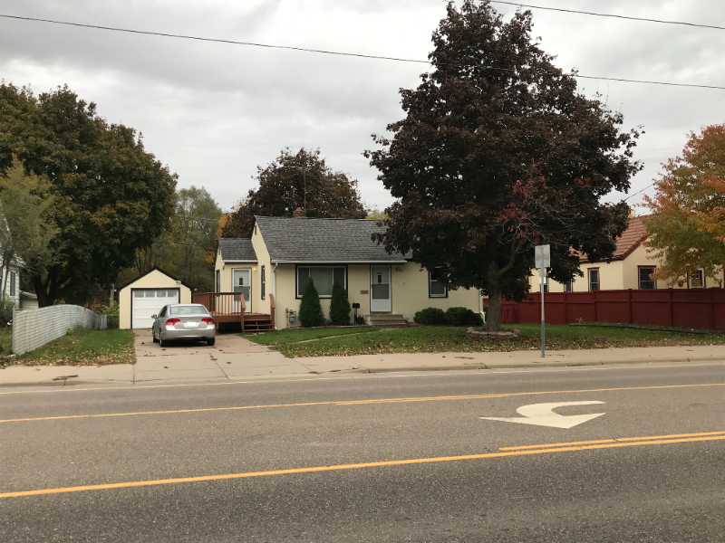 1615 Concord St S - Photo 3 of 34
