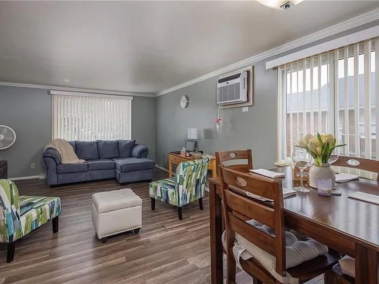 1734 Mount Vernon Blvd Nw #2 - Photo 5 of 10