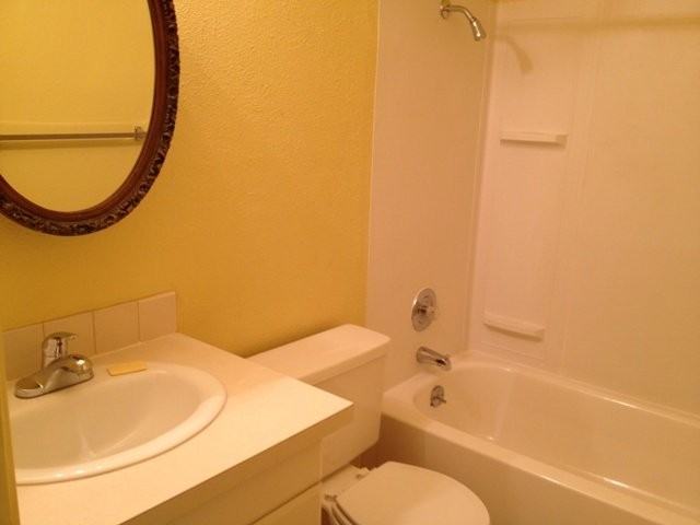 47 Eagle Crest Dr #30 - Photo 5 of 13
