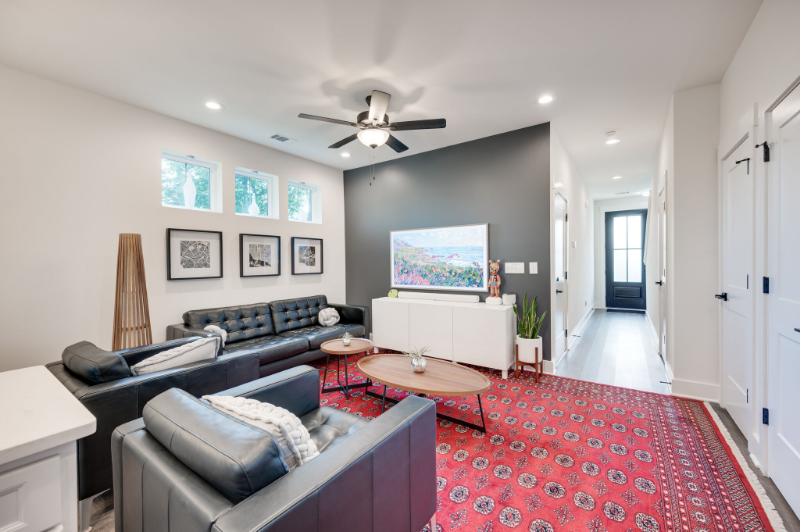 548 Taffy Way - Photo 7 of 31