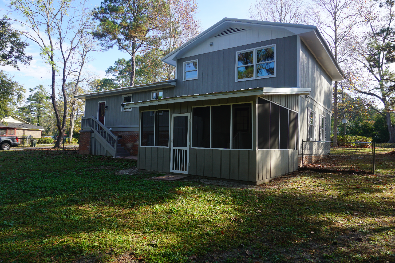 641 Glenwood Dr - Photo 4 of 15