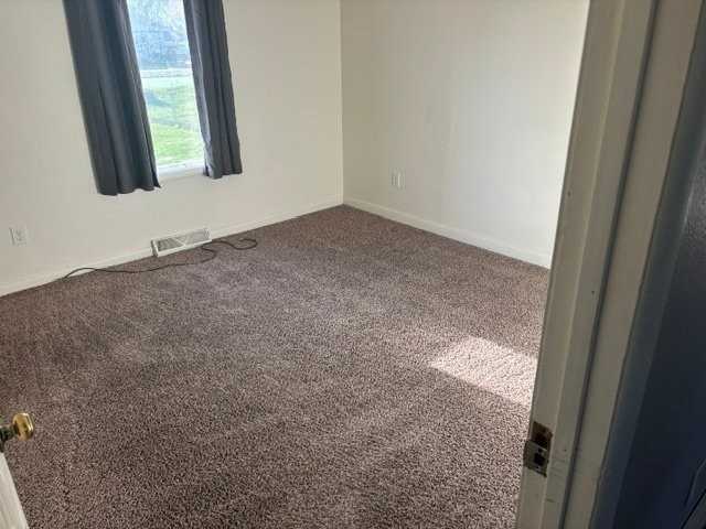 207 3rd St S - Photo 5 of 8