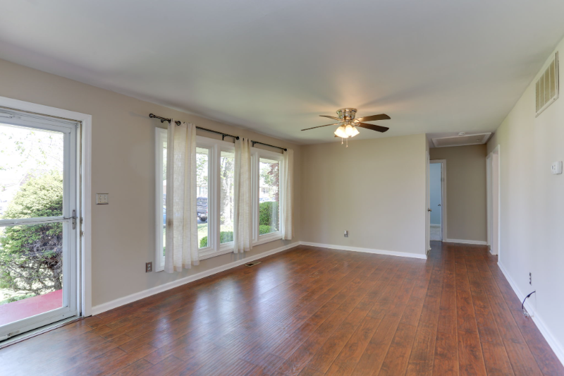 1516 Denton Dr - Photo 7 of 22
