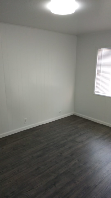 101 W California St #2 - Photo 3 of 6