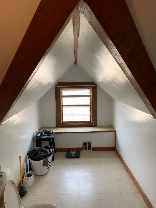 222 S 9th St - Photo 4 of 8