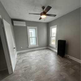 307 Loucks Ave - Photo 2 of 5
