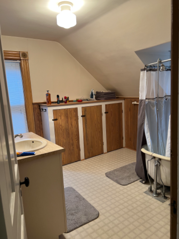 515 Minor Ave #2 - Photo 3 of 11