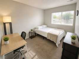 featured image of 546 E Delno Dr
